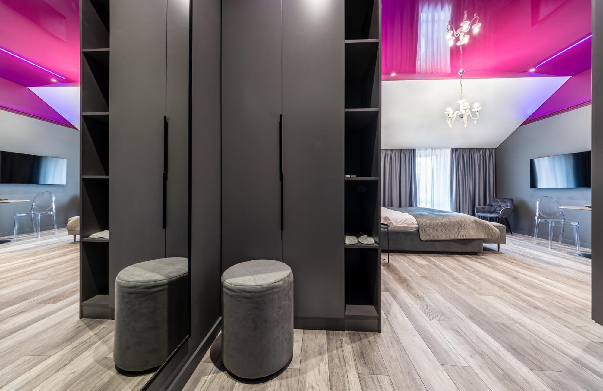 Myfreedom Lux Апартаменти Центр Вул Євгена Чикаленка 33 М Хрещатик Kiev Exterior foto