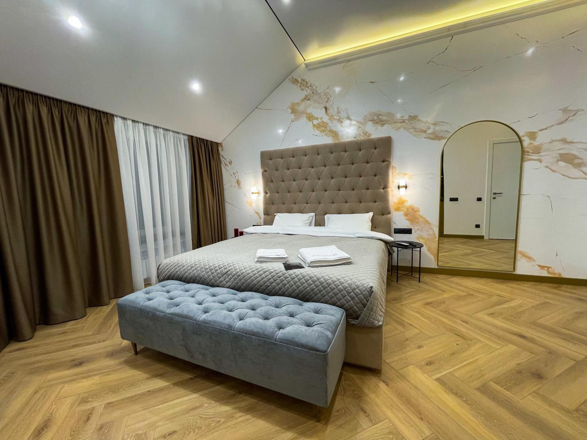 Myfreedom Lux Апартаменти Центр Вул Євгена Чикаленка 33 М Хрещатик Kiev Exterior foto